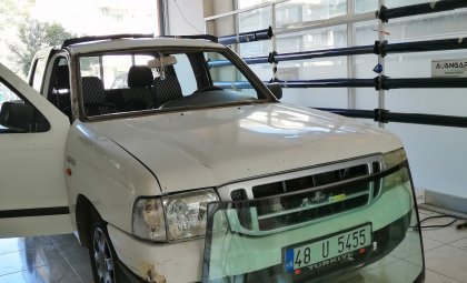 Otomobil Cam Değişimi